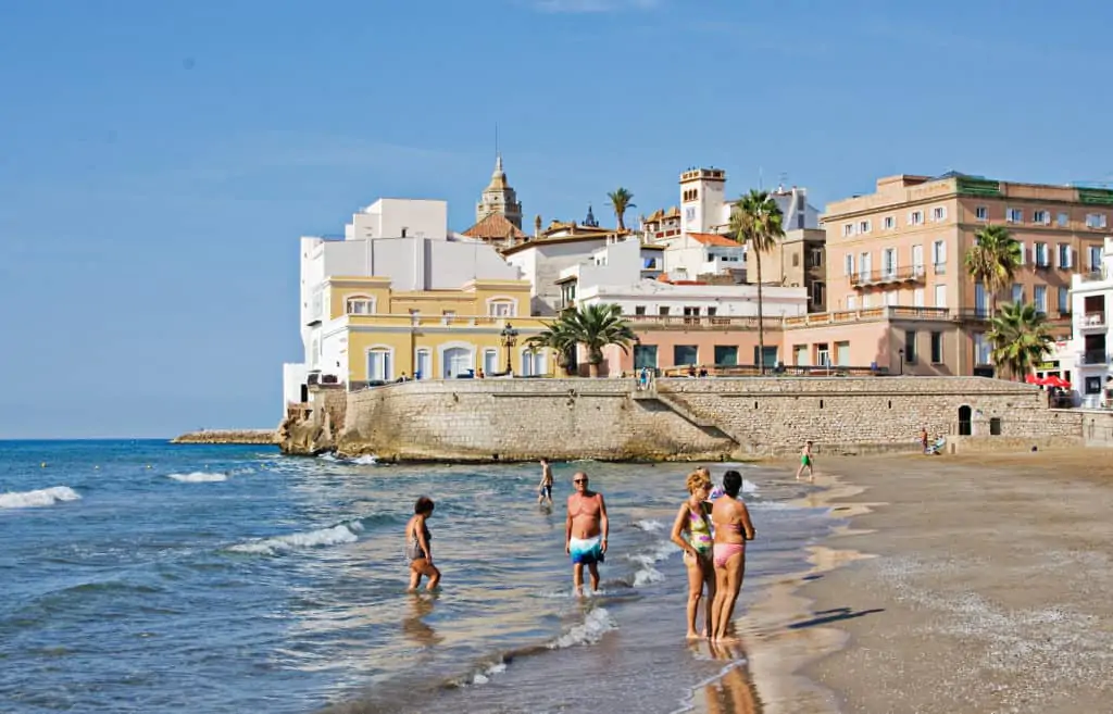 Sitges Travel Guide