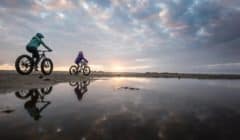 weekend-escapes-oregon-bicycles-sea