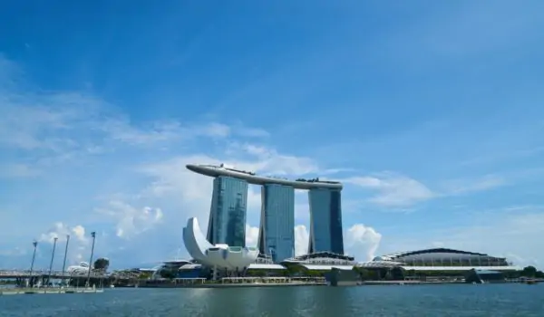 singapore-marina-bay-sands-hotel